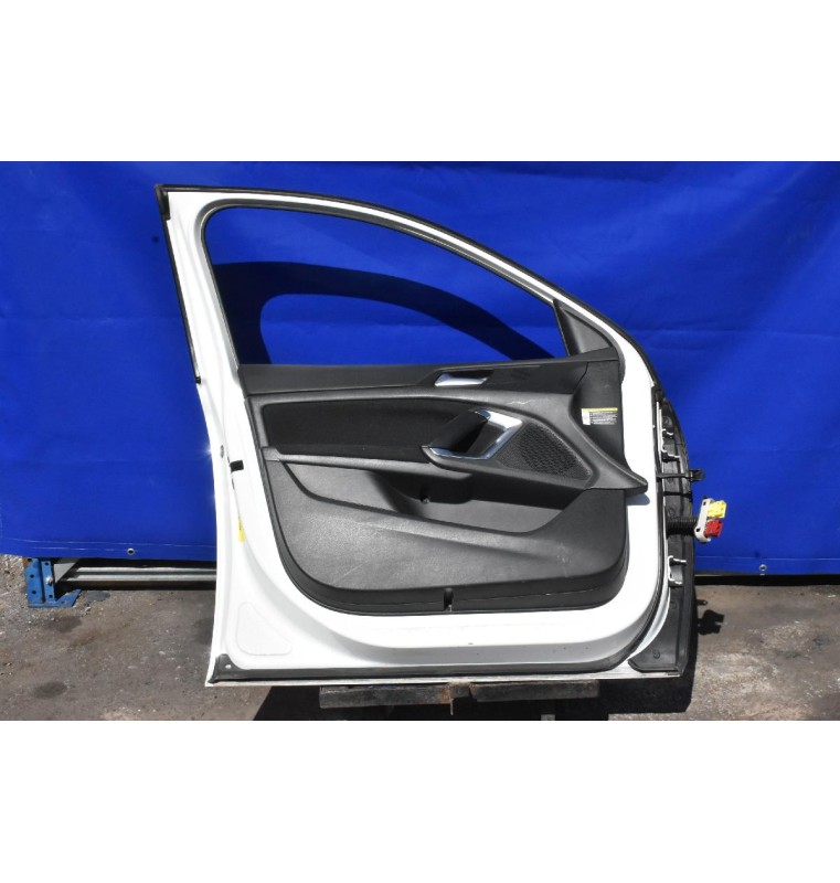 Πόρτα Εμπρός Αριστερη Peugeot 308 2014-2019 (Με Χτυπημα)