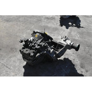 Σασμάν 4Χ4 SsangYong Tivoli 1.6 D16X 673910 2014-2020 31020-35140