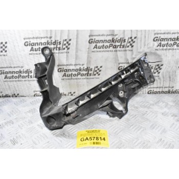 Βάση Φαναριού Αριστερή Audi A5 / S5 2007-2016 8T0805607L (Με Υποδοχη Για Μπέκ Πλυσίματος Φαναριού)