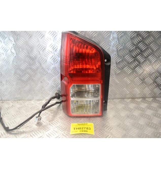 Φανάρι Πίσω Αριστερό Nissan Pathfinder 2005-2010 220-16550 (Γνήσιο)