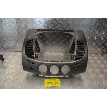 Κονσόλα Ταμπλό + Αεραγωγοί Mitsubishi L200 KB4 2006-2015 MN179800ZZ