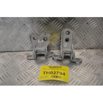 Μεντεσές Σετ Εμπρος Δεξια Πόρτα Toyota Hilux KUN 2005-2010 (4 πόρτες)