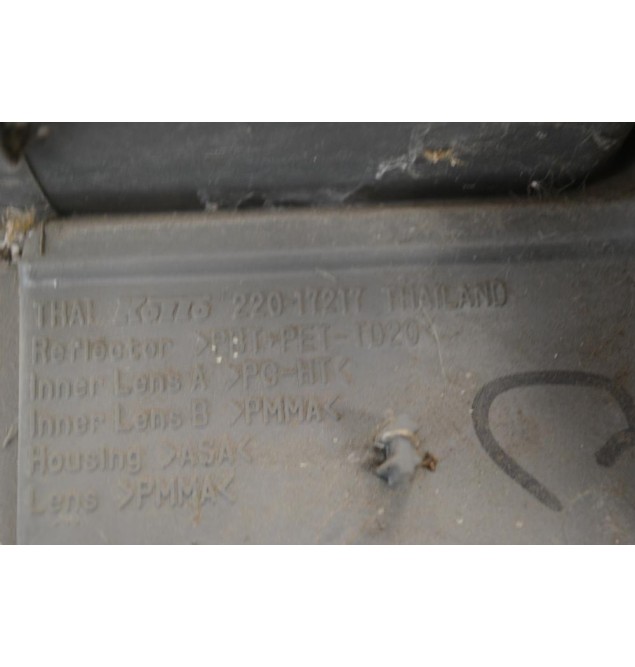 Φανάρι Πίσω Αριστερό Isuzu Dmax 2012-2017 220-17217 (Γνήσιο) (Με Led)