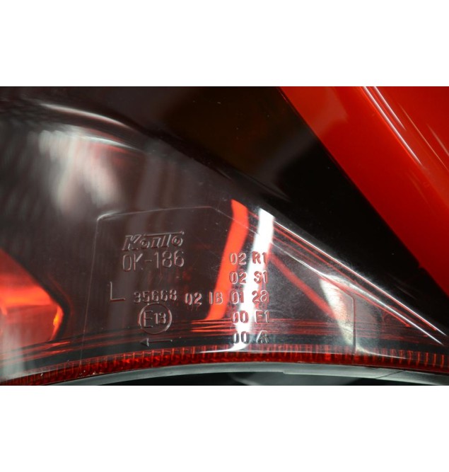 Φανάρι Πίσω Αριστερά Toyota Hilux 2020-2026 0K-186 35668 (με led + με φανο ομίχλης)