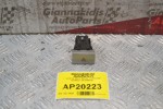 Διακόπτης Alarm Mazda 2 2003-2008 03750331 DD10664H0