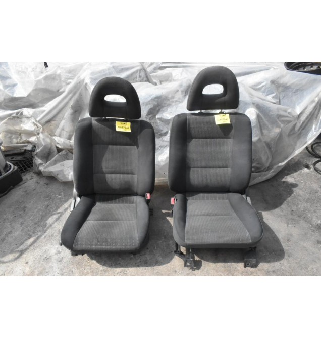 Καθίσματα (Σέτ Αριστερό-Δεξί) Mitsubishi L200 K74 1997-2005