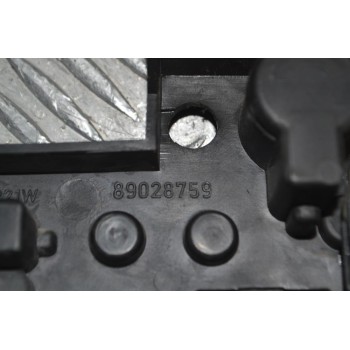 Πλακέτα Φαναριού Πίσω Αριστερά Toyota Avensis Τ25 2003-2008 89028759