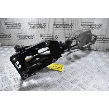 Επιλογέας Tαχυτήτων Με Ντίζες Toyota Yaris 1ND 2006-2017 33530680L