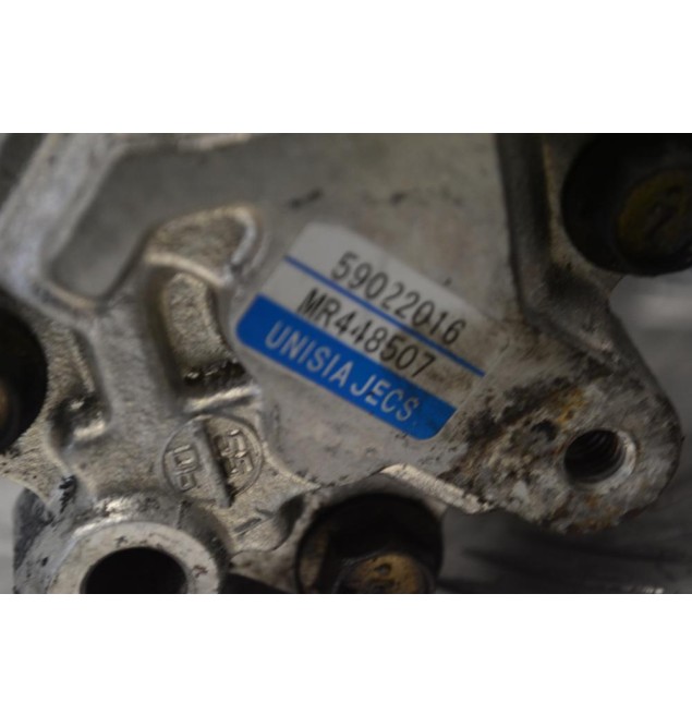 Αντλία Υδραυλικού Τιμονιού Mitsubishi L200 2.5 4D56 K74 1997-2005 MR448507