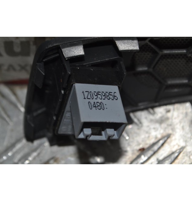 Διακόπτης Ηλεκτρικόυ Παραθύρου Πίσω Δεξιά Skoda Octavia 5 2008-2012 1Z0959856