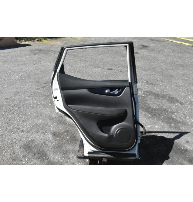 Πόρτα Πισω Αριστερη Nissan Qashqai J11 2014-2020 (Μικρα χτυπηματα)
