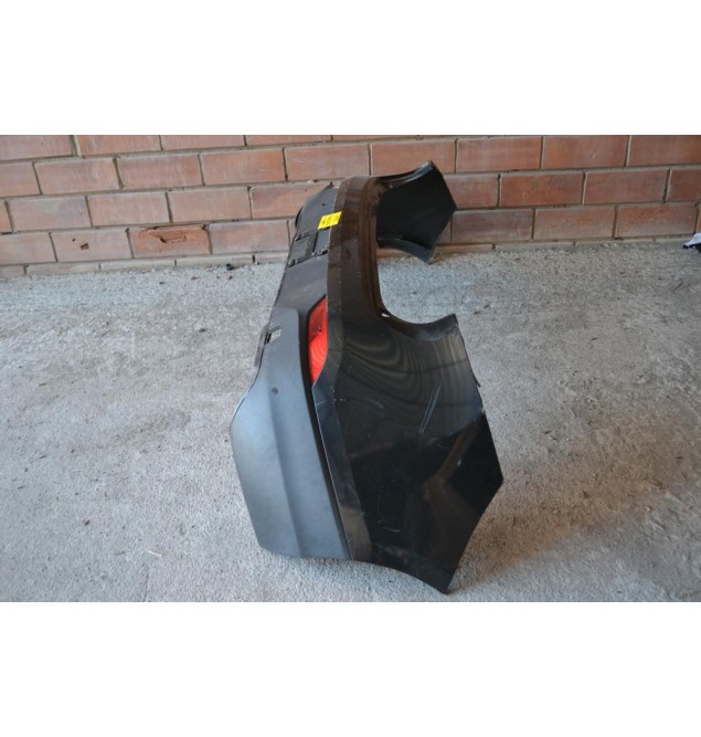 Προφυλακτήρας Πίσω Volvo V40 Hatchback 2015-2019 31323107