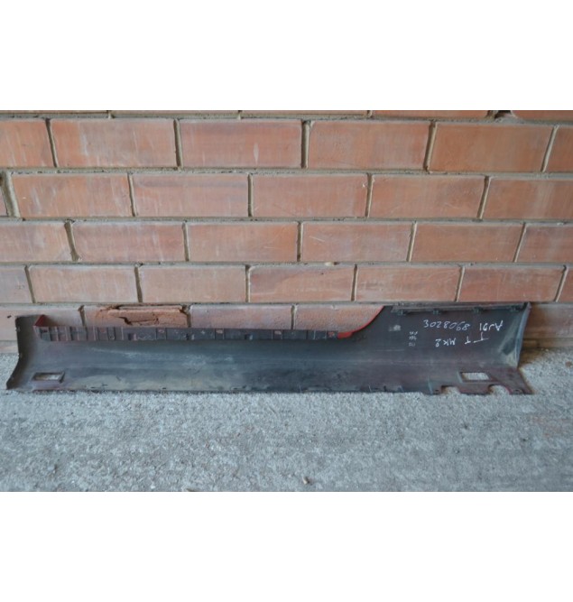 Μαρσπιέ Δεξιά Audi TT 2006-2014 MK2 8J0853856D