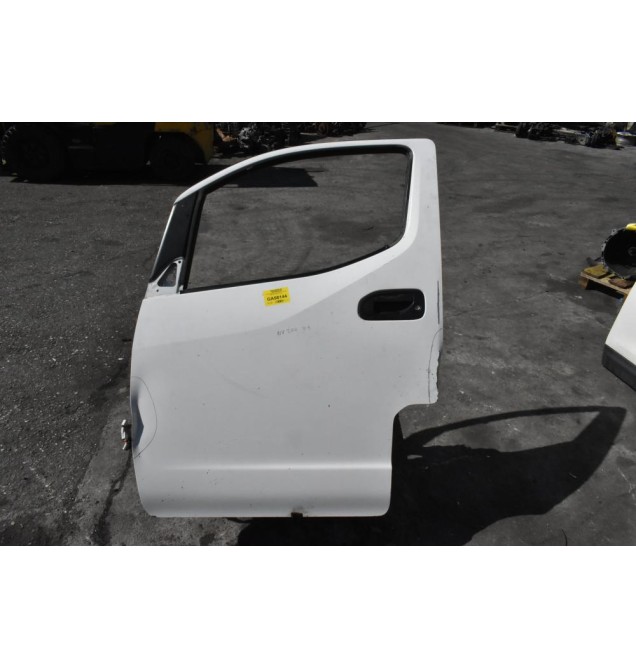Πόρτα Εμπρός Αριστερή Nissan NV200 2009-2013 (Με χτύπημα)