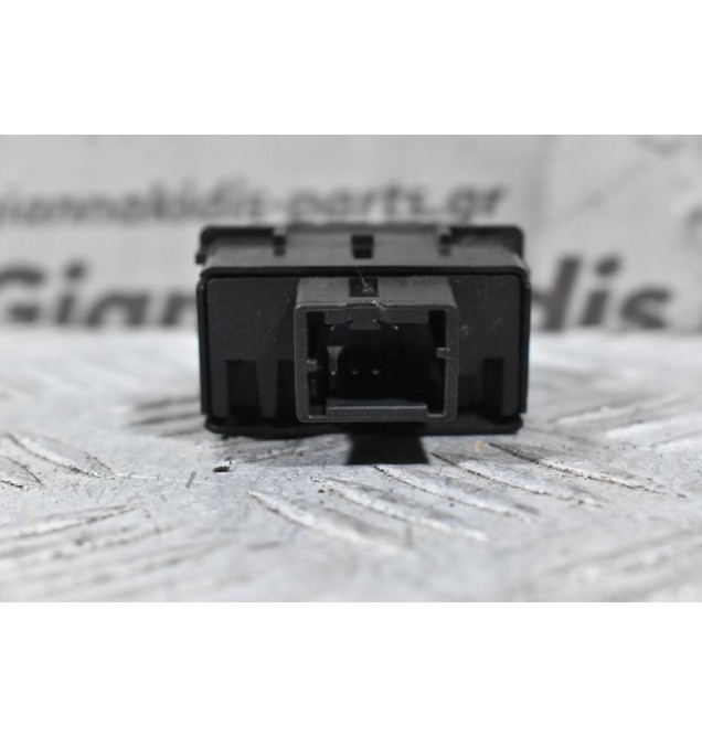 Διακόπτης Κεντρικού Κλειδώματος Nissan Navara D40 / Pathfinder 2005-2012