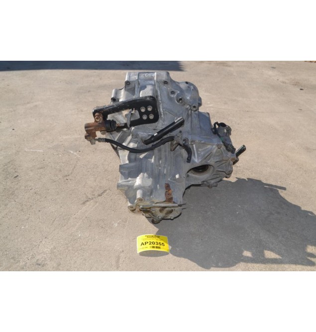 Χειροκίνητο Σασμάν Nissan Sunny Aρ.Κινητήρα CD17 1986-1989