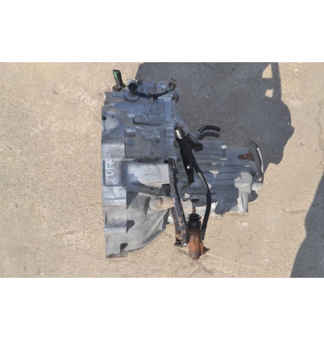 Χειροκίνητο Σασμάν Nissan Sunny Aρ.Κινητήρα CD17 1986-1989