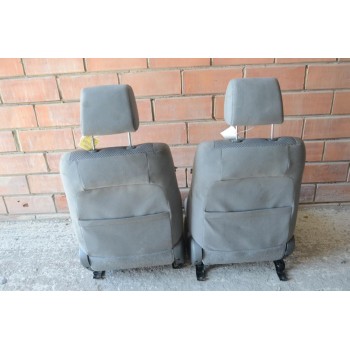 Καθίσματα (Σέτ Αριστερό-Δεξί) Toyota Hilux KUN 2010-2015 (Euro 5)