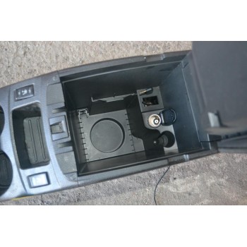 Κεντρική Κονσόλα Nissan Qashqai 2014-2026 969114EA0A (Ποτηροθήκη , Αναπτύρα , Υποβραχιόνιο (τεμπέλη))