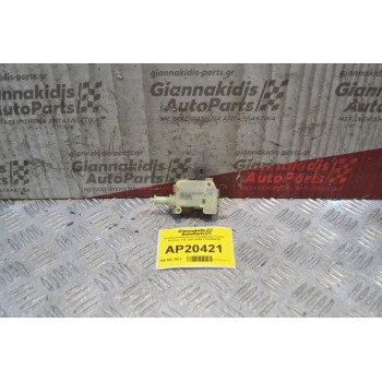 Κλειδαριά Καπακιού Ρεζερβουάρ Toyota Avensis Τ25 2003-2008 7703005010