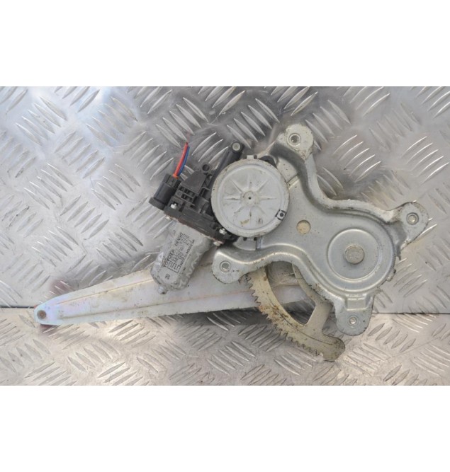 Γρύλλος Παραθύρου Toyota Hilux 2005-2014 85720-0Κ020 ΑΕ262100-3010 (Πίσω Δεξιά) 2pins