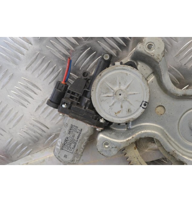 Γρύλλος Παραθύρου Toyota Hilux 2005-2014 85720-0Κ020 ΑΕ262100-3010 (Πίσω Δεξιά) 2pins