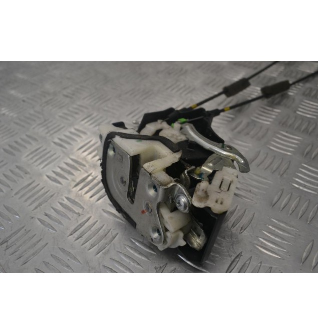 Κλειδαριά Πόρτας Πίσω Αριστερά Mitsubishi L200 KB4 - Outlander 2006-2014 (2 Pins)
