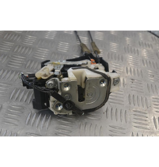 Κλειδαριά Πόρτας Πίσω Δεξιά Mitsubishi L200 KB4 - Outlander 2006-2014 (2 Pins)