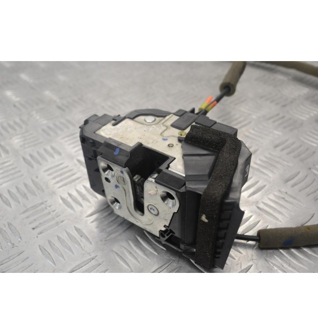 Κλειδαριά Πόρτας Nissan Qashqai J11 2013-2021 (Εμπρός Δεξιά 3PINS)