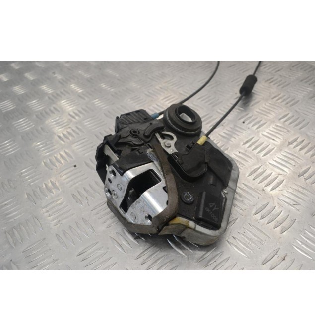 Κλειδαριά Πόρτας Suzuki Grand Vitara 2005-2010 A046693 (Γνήσια) (Πίσω Δεξιά) (8pins) (Toyota Avensis / Auris / Rav 4) (Daihatsu)