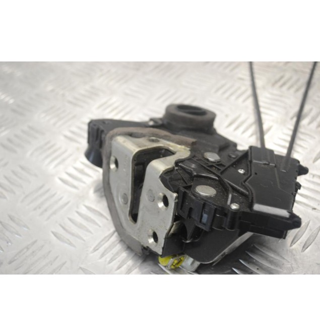 Κλειδαριά Πόρτας Toyota Yaris 2005-2012 (Εμπρός Αριστερά 6 PINS)