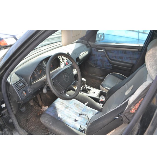 Ολόκληρο Αυτοκίνητο Mercedes-Benz C 180 W202 Αρ.Κινητήρα 111.921 1994-2000