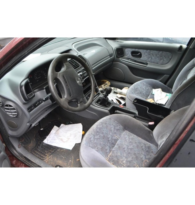 Ολόκληρο Αυτοκίνητο Renault Laguna 1.8 Αρ.κινητήρα F3P 720 (F3P 724) 1993-2001