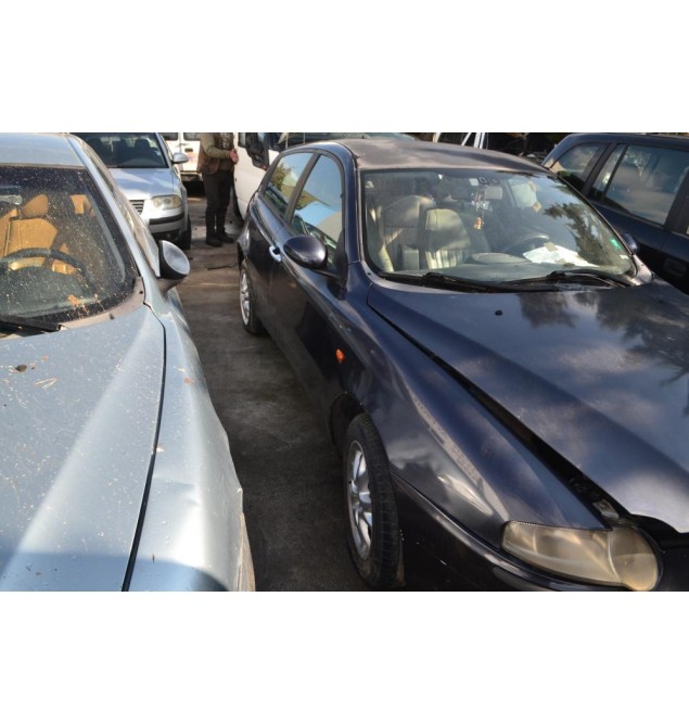 Ολόκληρο Αυτοκίνητο Alfa Romeo Alfa 147 1.6 Αρ.κινητήρα AR37203 2000-2010