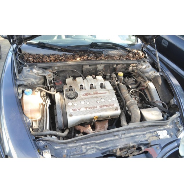 Ολόκληρο Αυτοκίνητο Alfa Romeo Alfa 147 1.6 Αρ.κινητήρα AR37203 2000-2010