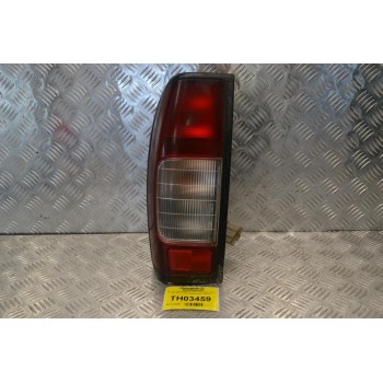Φανάρι Nissan Navara D22 YD25 2001-2005 220-24716 (Πίσω Αριστερό) (Γνήσιο)