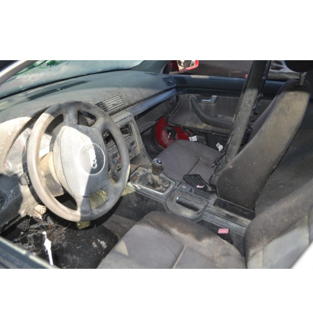 Ολόκληρο Αυτοκίνητο Audi A4 1.8Τ Αρ.Κινητήρα AVJ 2000-2002