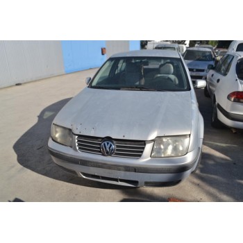 Ολόκληρο Αυτοκίνητο Volkswagen Bora 1.6 Αρ.Κινητήρα AKL 1998-2013
