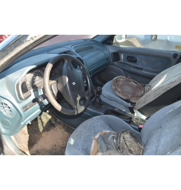 Ολόκληρο Αυτοκίνητο Renault Laguna 1.8 Αρ. Κινητήρα F3P 1993-2002