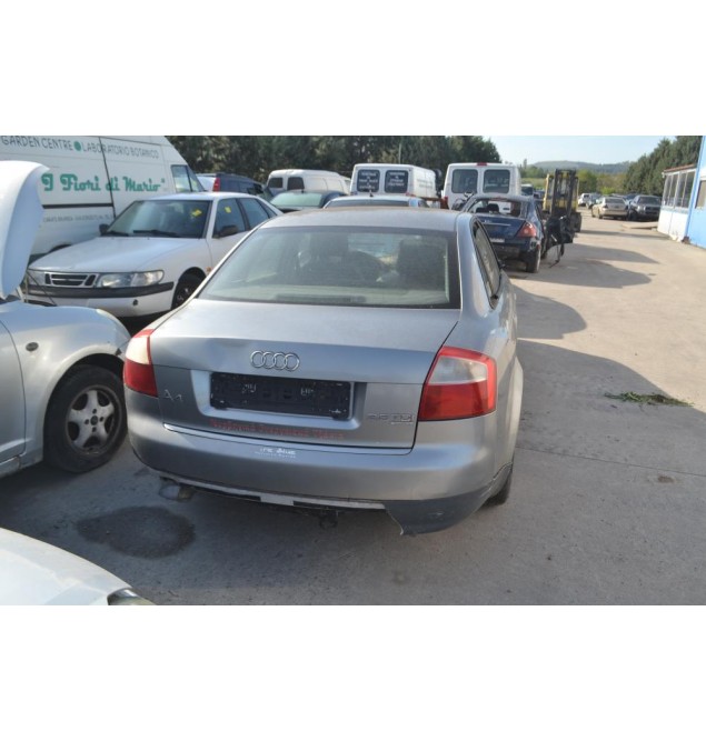 Ολόκληρο Αυτοκίνητο Audi A4 Β6 2.5TDI Quattro Αρ.Κινητήρα ΑΚΕ 2001-2005