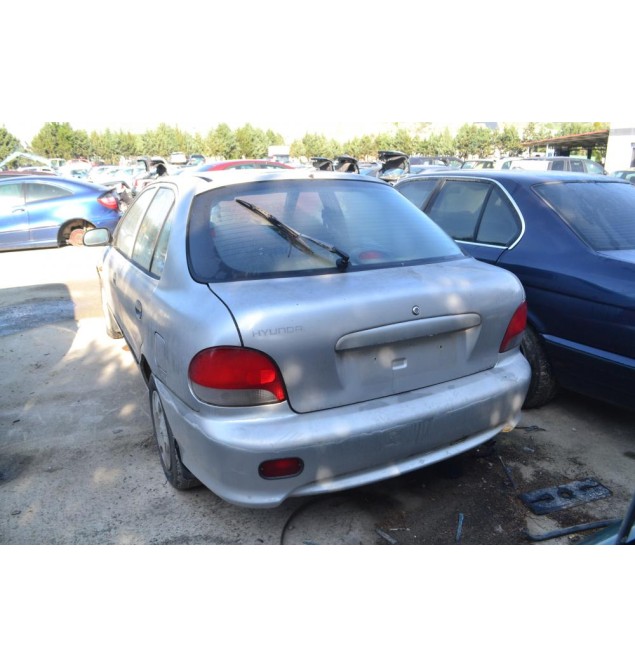 Ολόκληρο Αυτοκίνητο Hyundai Accent 1.3 Αρ.Κινητήρα G4EΗ 1994-2002