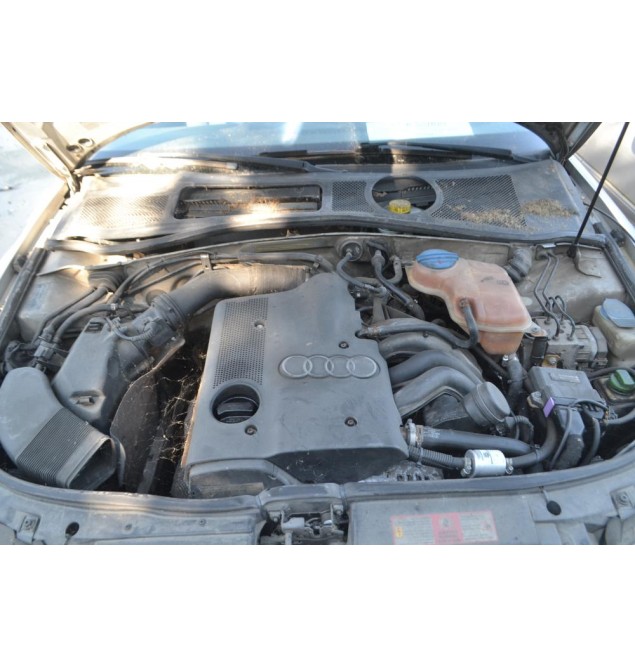 Ολόκληρο Αυτοκίνητο Audi A4 1.6 Αρ.Κινητήρα AHL 1994-2001