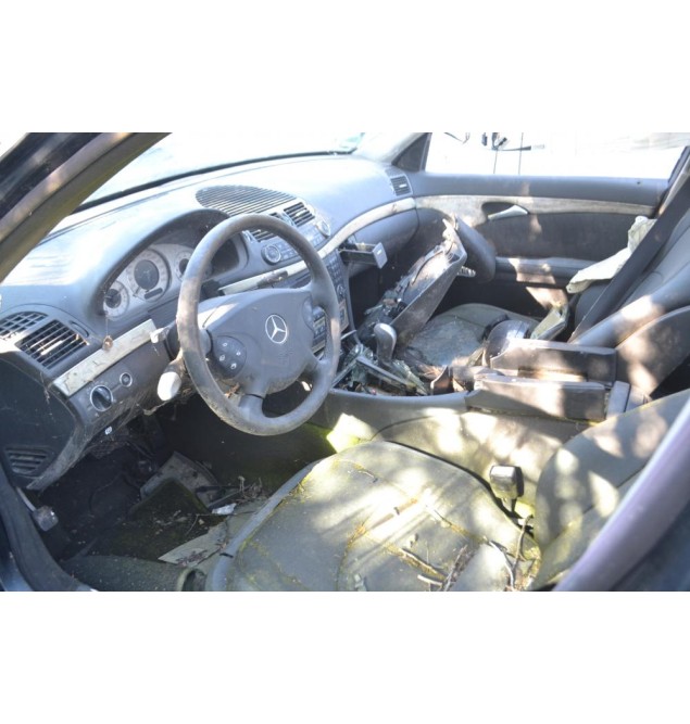 Ολόκληρο Αυτοκίνητο Mercedes-Benz E 500 Αρ.Κινητήρα 113.969  2002-2009