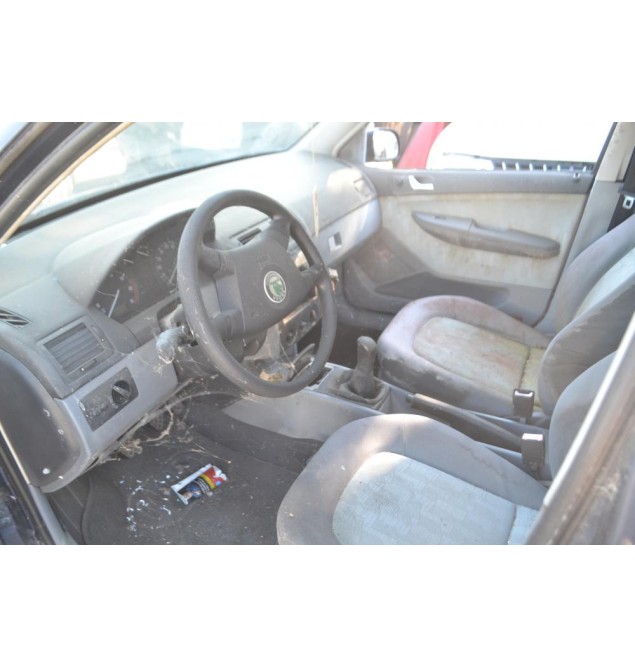 Ολόκληρο Αυτοκίνητο Skoda Fabia Combi 1.4 Αρ.Κινητήρα AQW 2000-2007