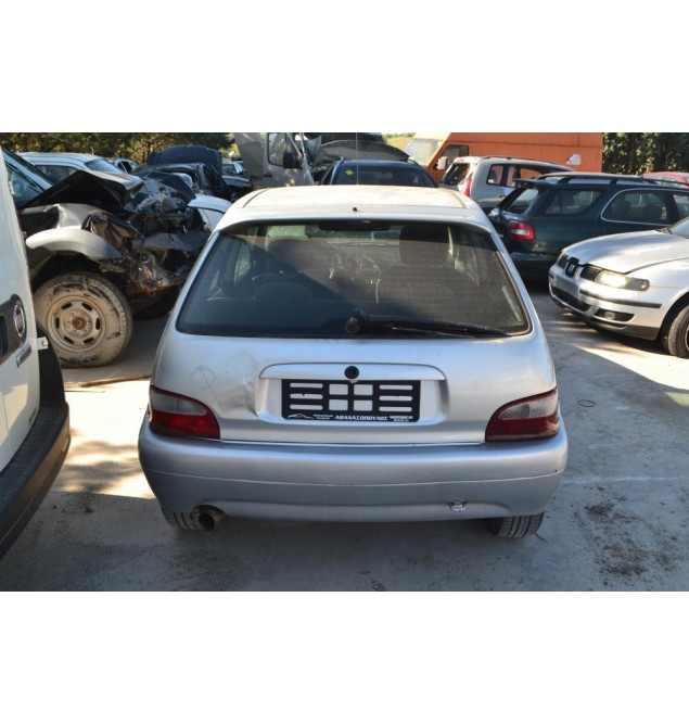 Ολόκληρο Αυτοκίνητο Citroen Saxo 1.4 Αρ.Κινητήρα KFW 1996-2004