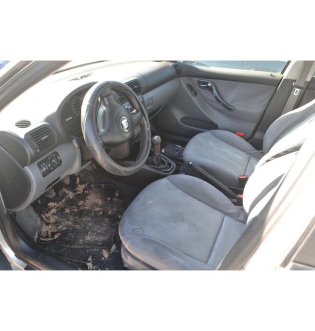 Ολόκληρο Αυτοκίνητο Seat Leon 1.4 Αρ.Κινητήρα AHW 1999-2006