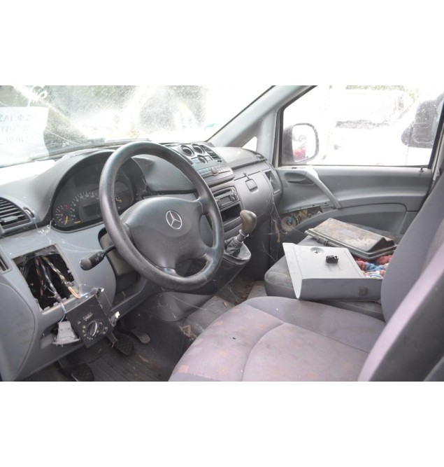 Ολόκληρο Αυτοκίνητο Mercedes-Benz Vito CD111 W639 2004-2010