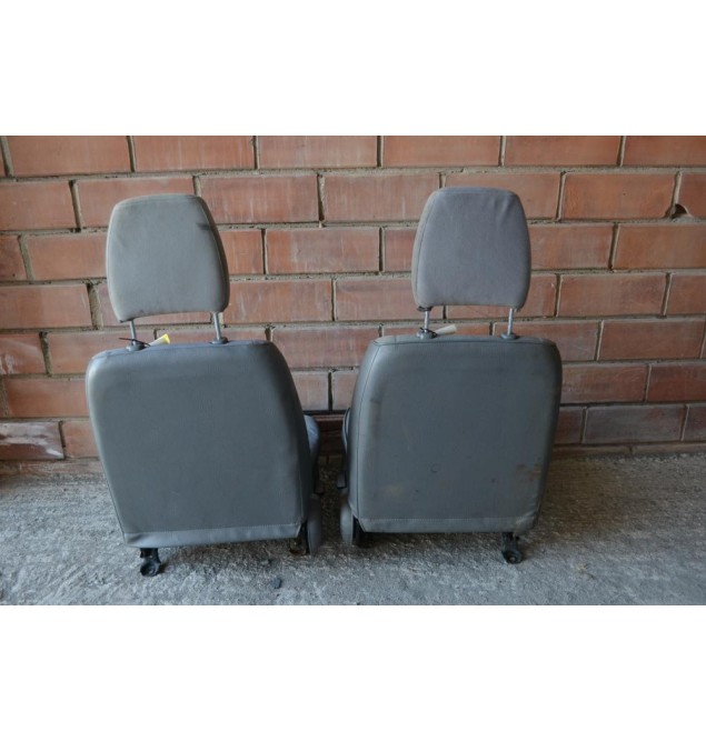 Καθίσματα (Σέτ Αριστερό-Δεξί) Mazda B 2500/Ford Ranger/BT 50 1998-2012