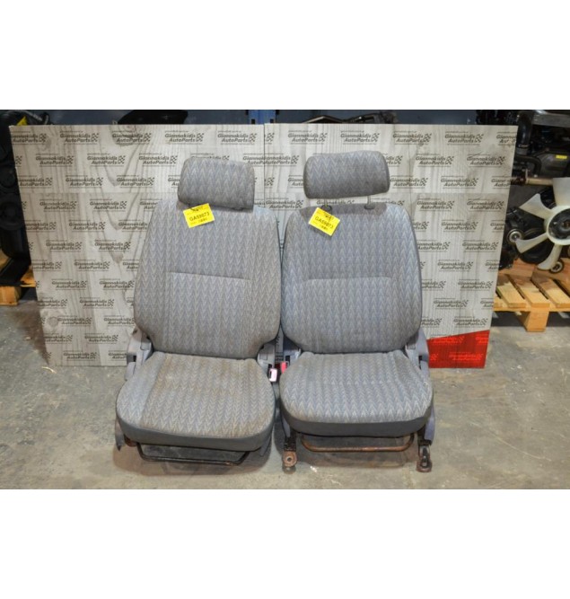 Κάθισματα Αριστερο+Δεξι Toyota Hilux KDN 2001-2005