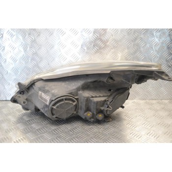 Φανάρι Πίσω Δεξιά Opel Corsa D 2006-2015 VALEO 13186382